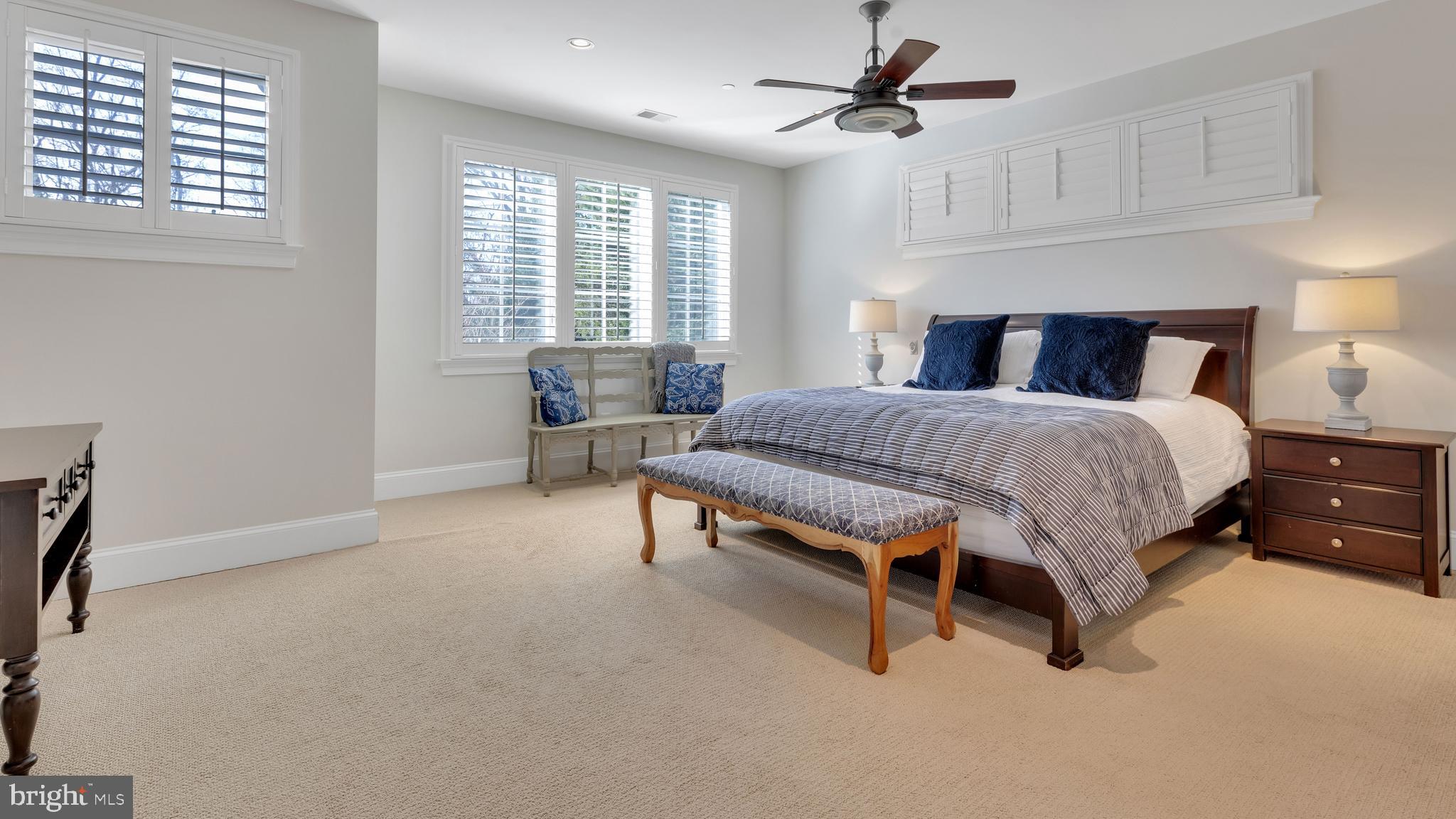 PARKWOOD - Residential