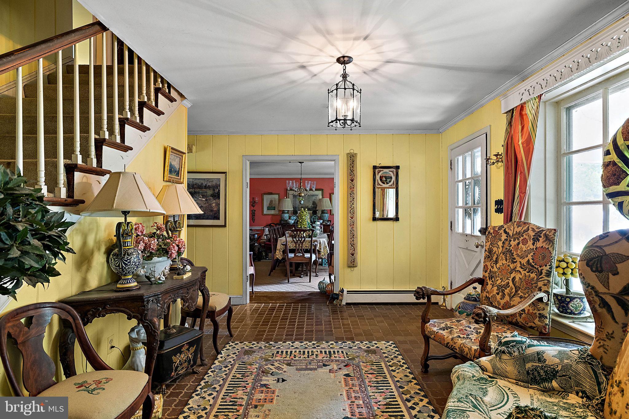 RADNOR HUNT - Residential