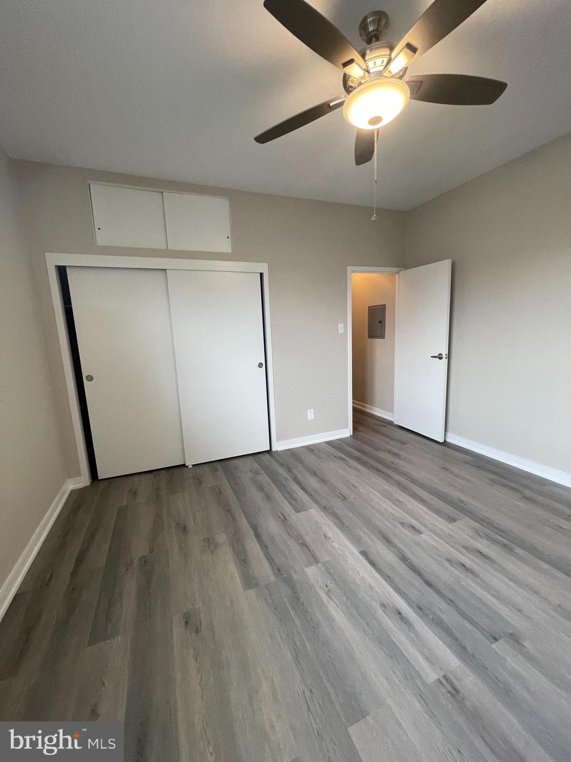 217 N BLACK HORSE PIKE 2