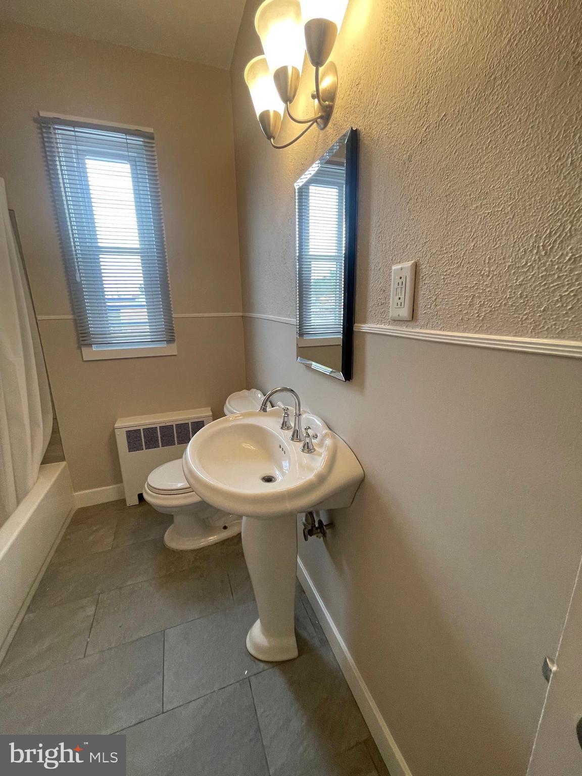 217 N BLACK HORSE PIKE 2