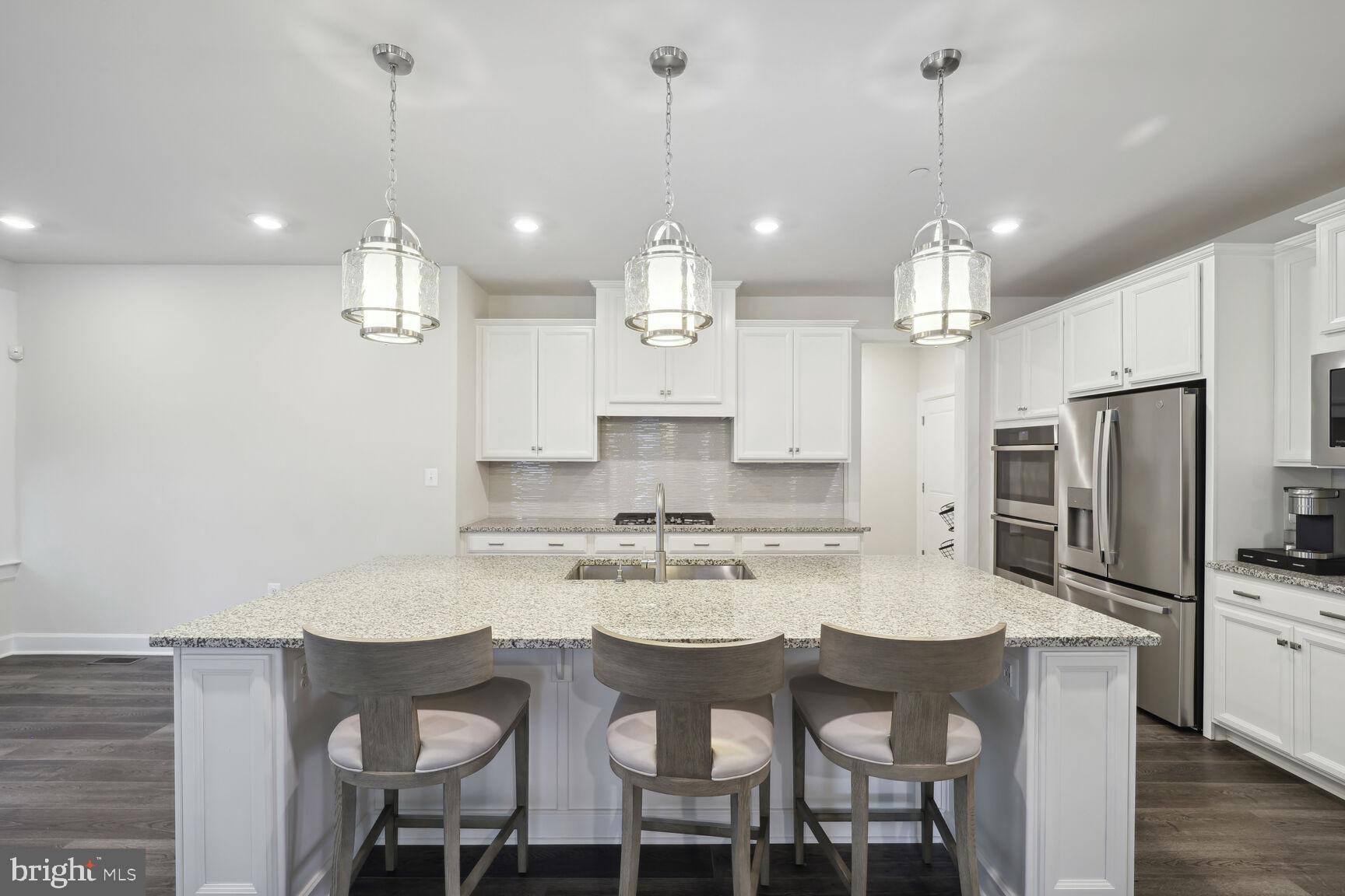 MAPLE LAWN SOUTH - Residential