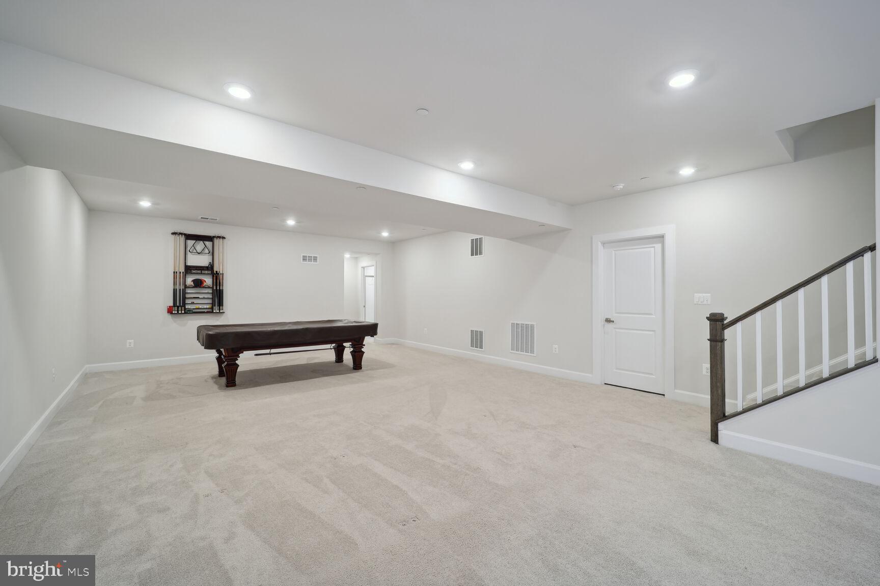 MAPLE LAWN SOUTH - Residential