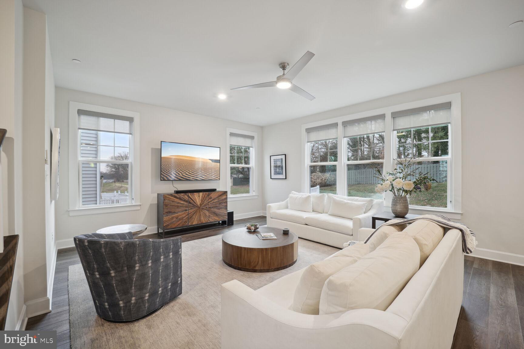 MAPLE LAWN SOUTH - Residential