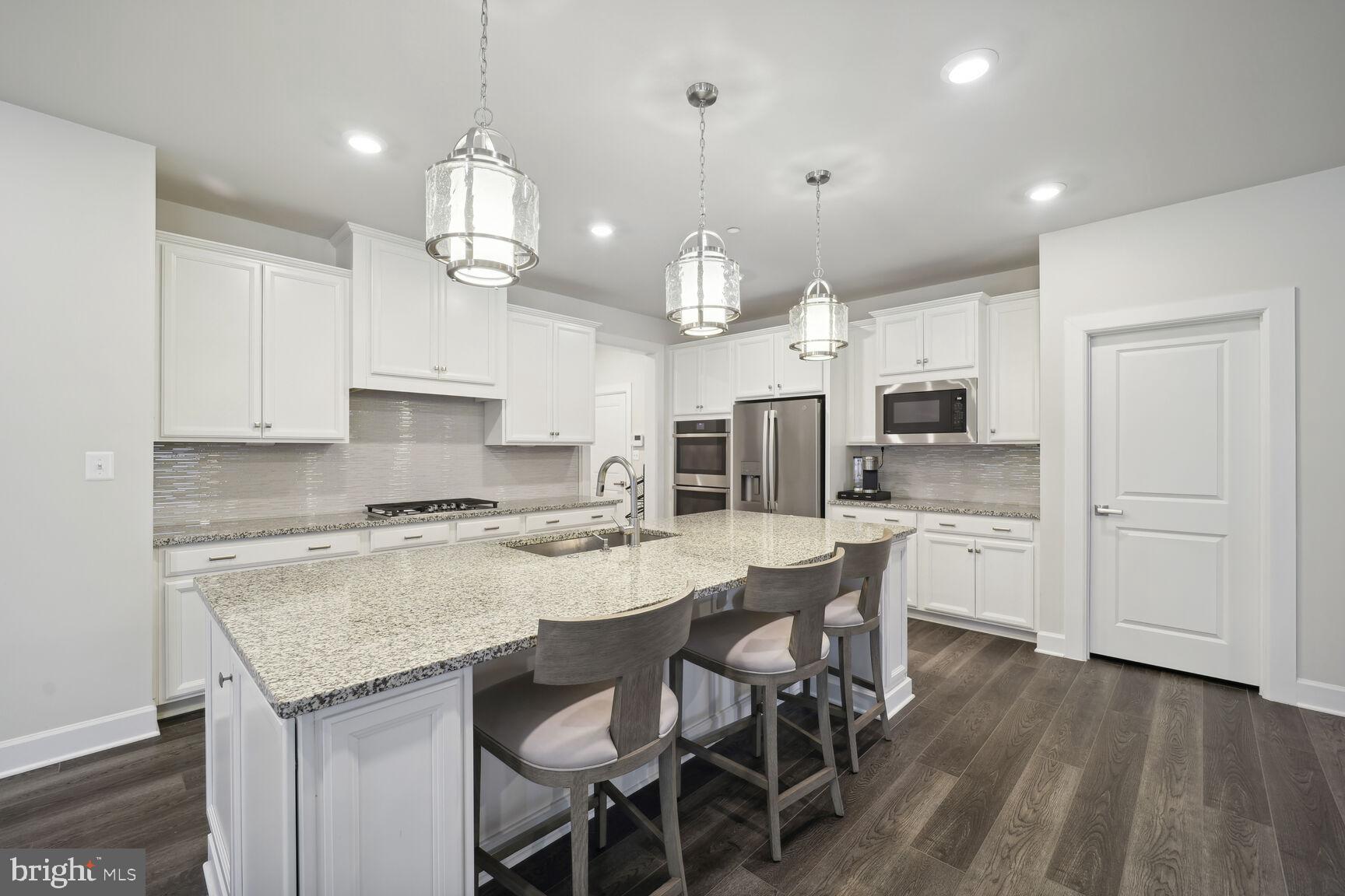 MAPLE LAWN SOUTH - Residential