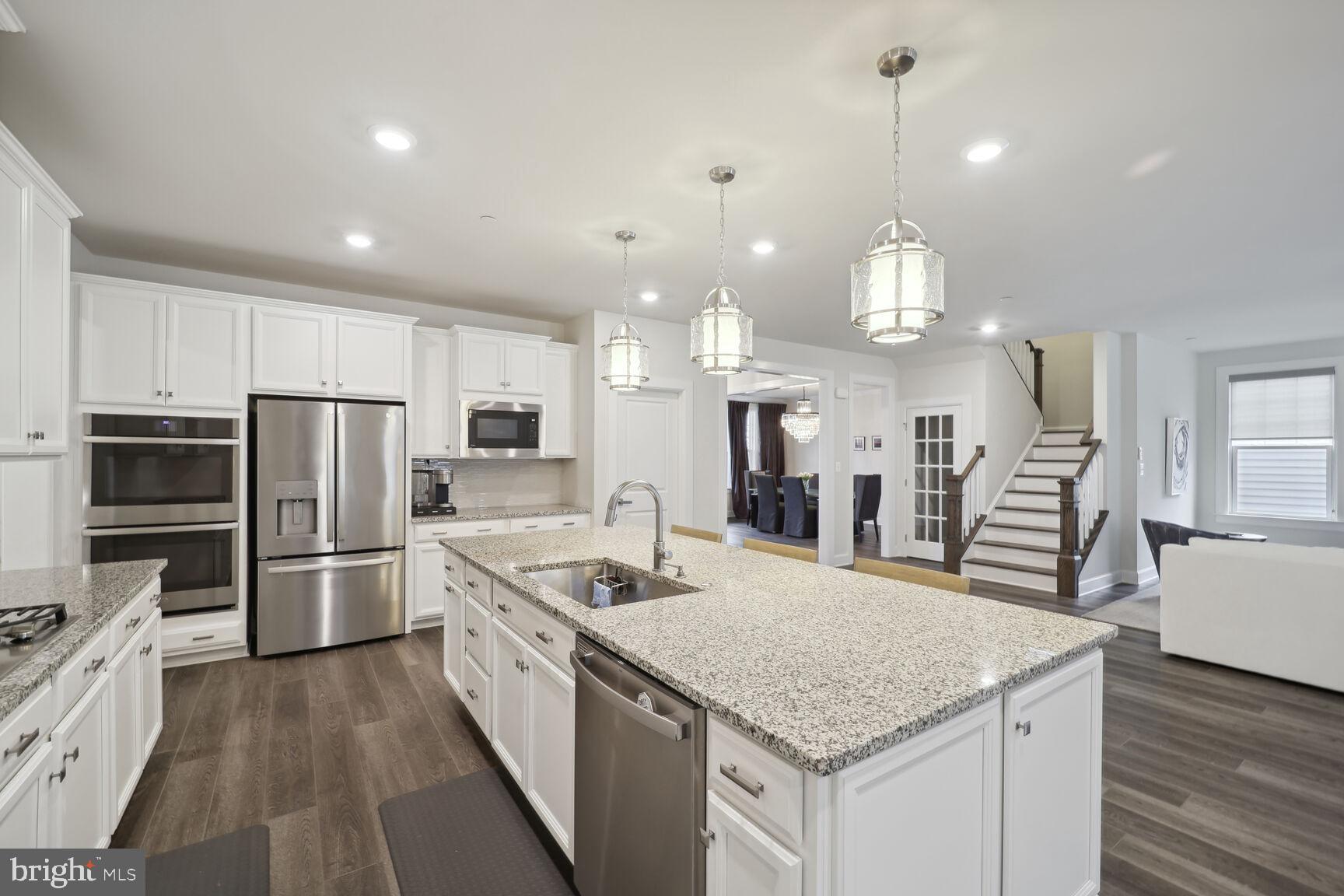 MAPLE LAWN SOUTH - Residential