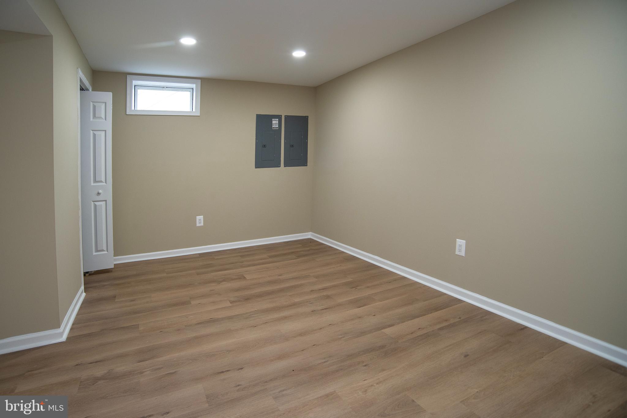 MONCURE ESTATES - Residential Lease