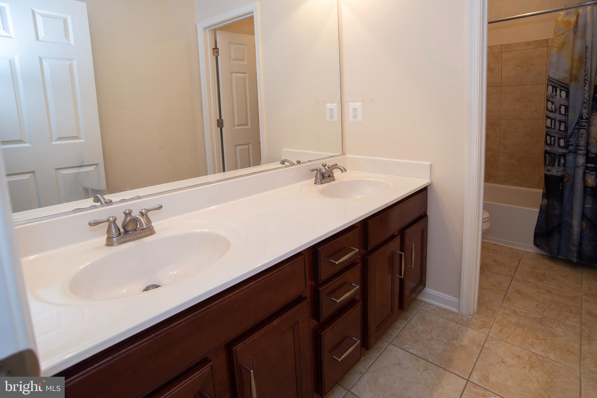 MONCURE ESTATES - Residential Lease