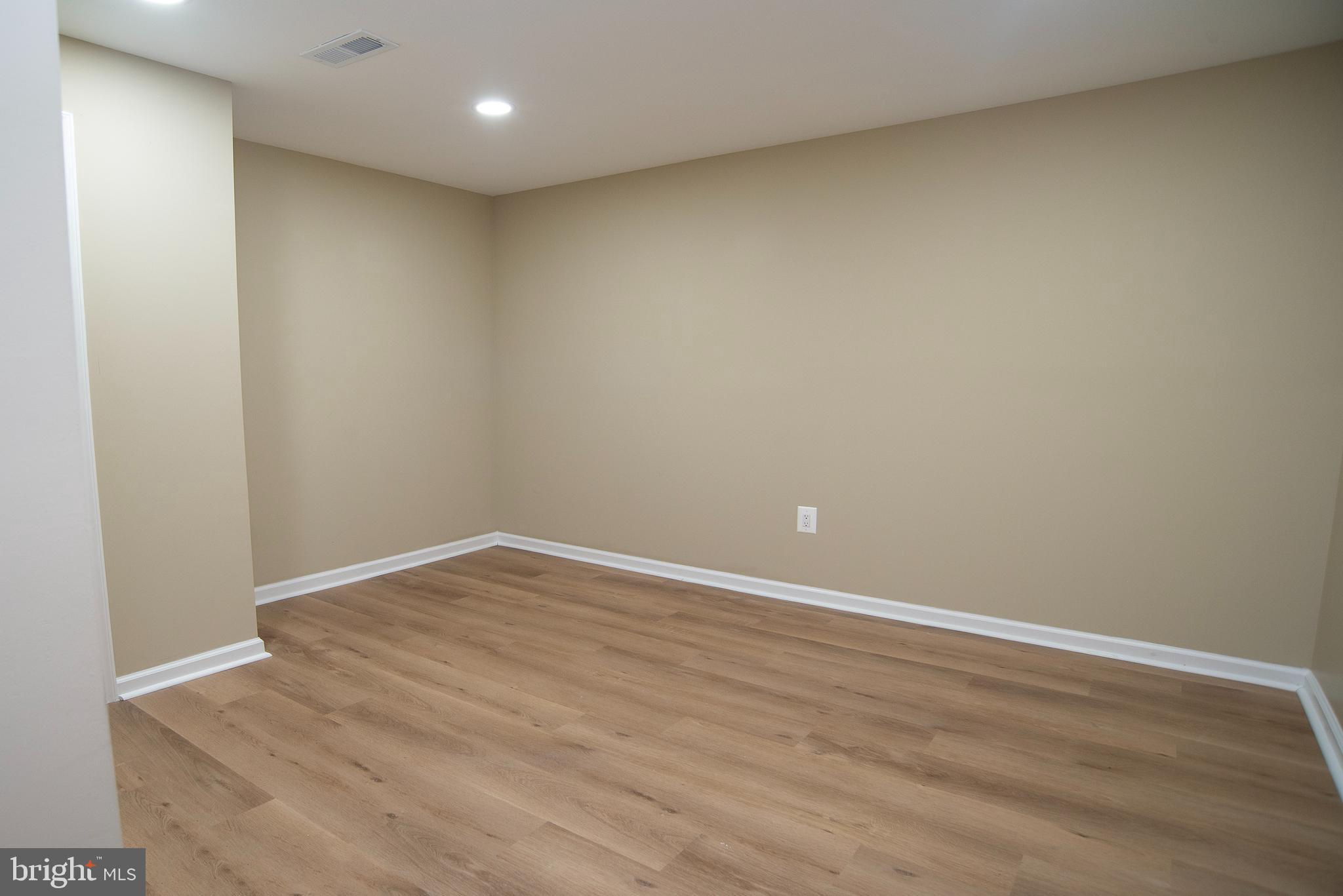 MONCURE ESTATES - Residential Lease