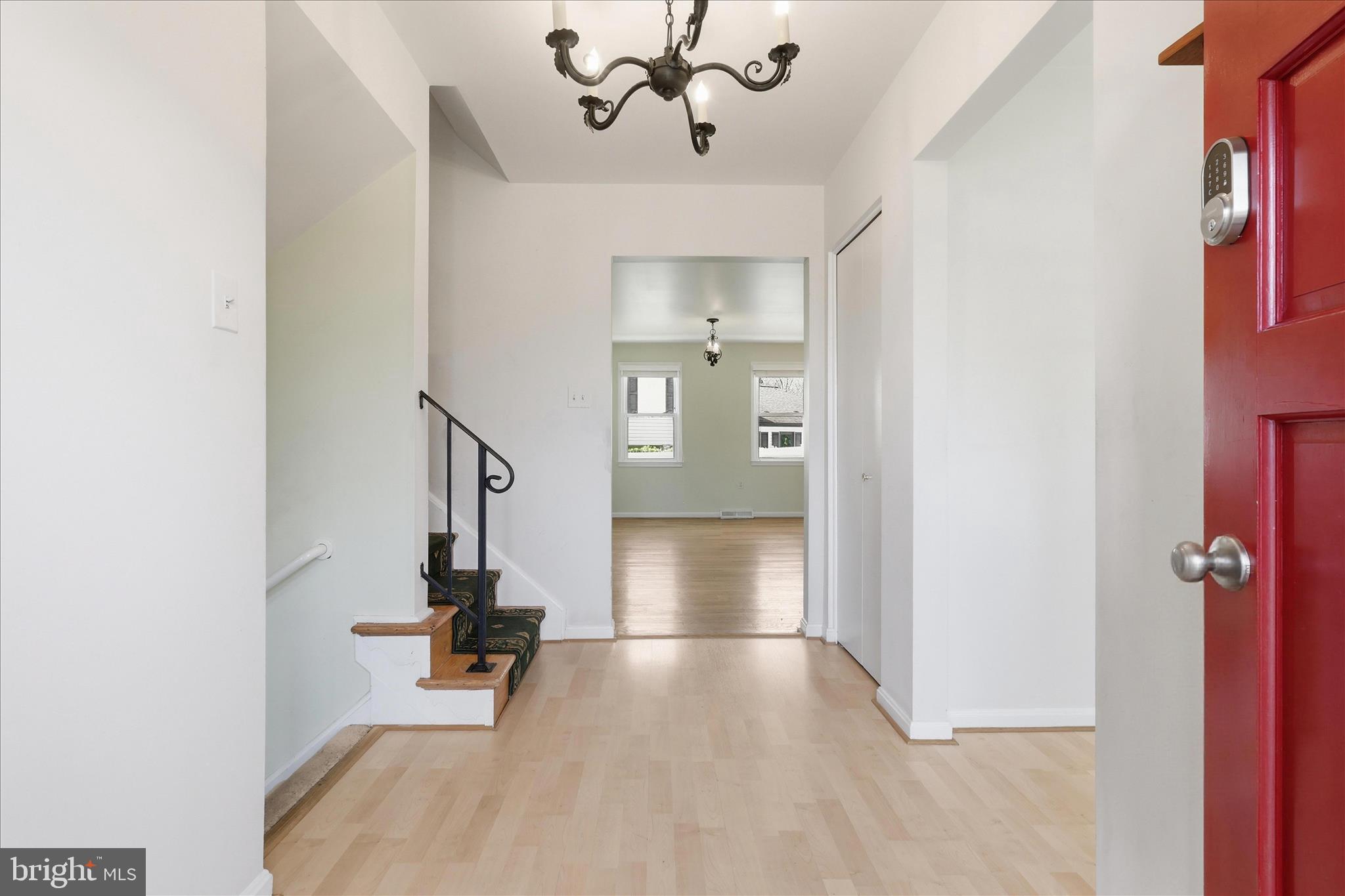 2703 LACKAWANNA PLACE