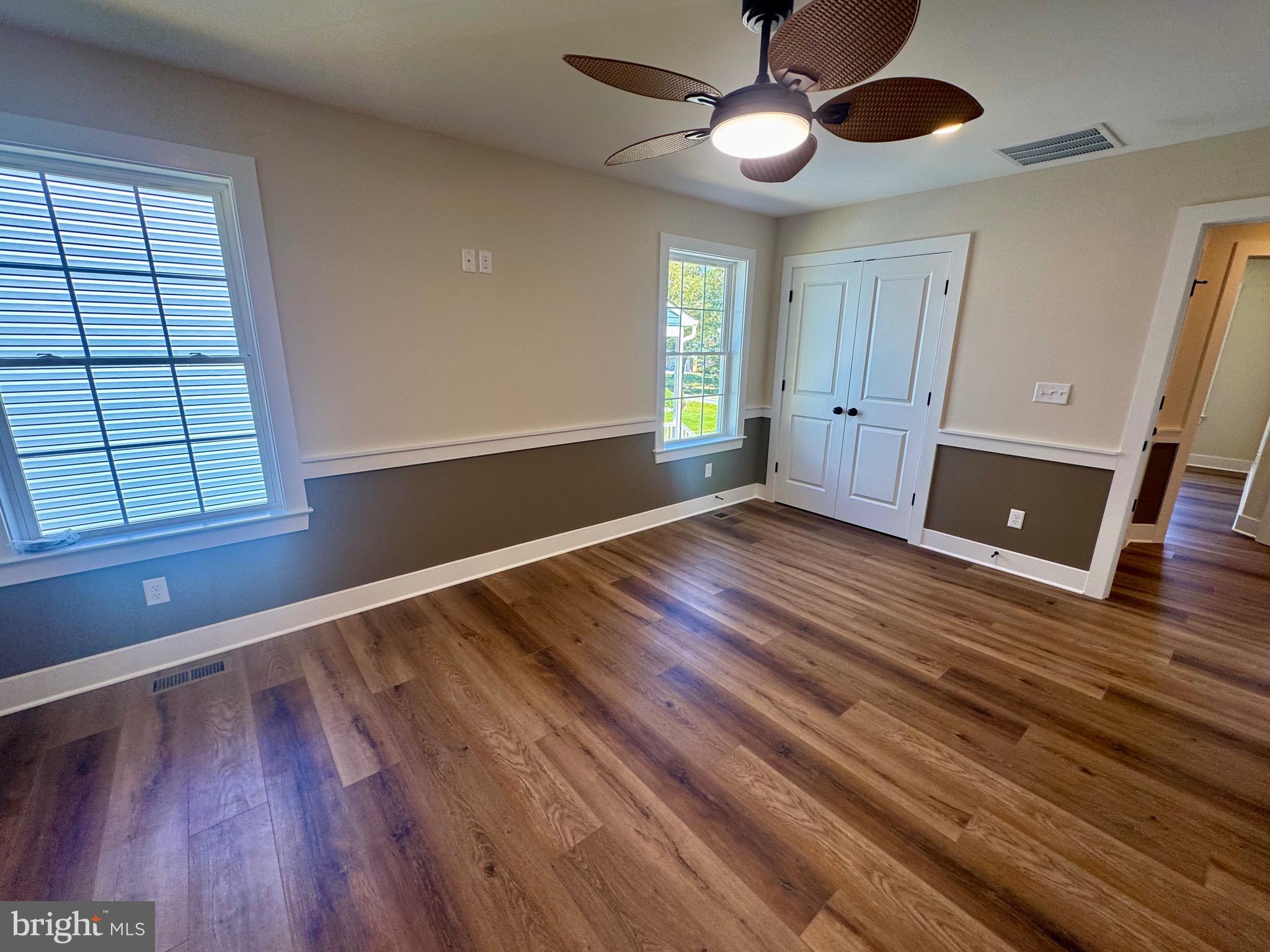 ROMANCOKE ON THE BAY - Residential