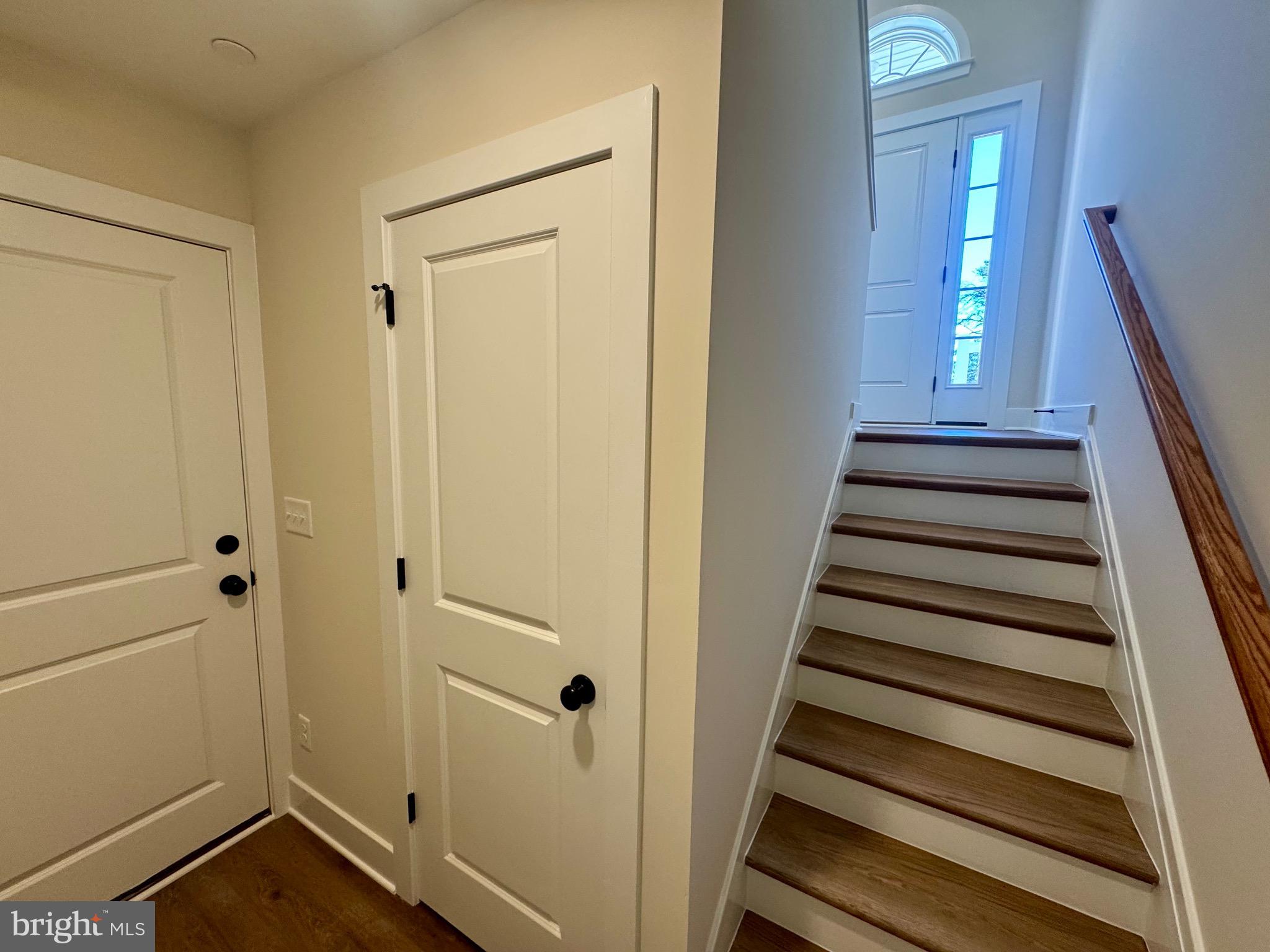 ROMANCOKE ON THE BAY - Residential