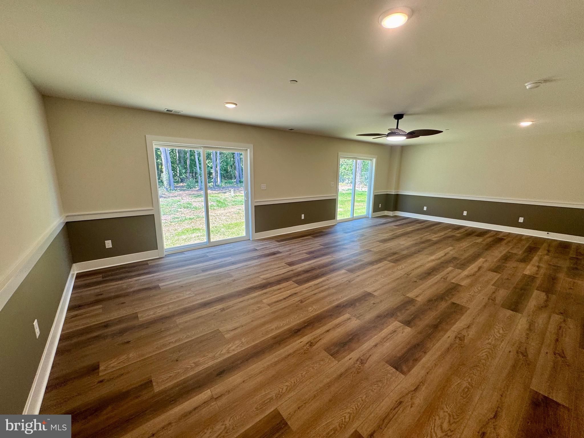 ROMANCOKE ON THE BAY - Residential