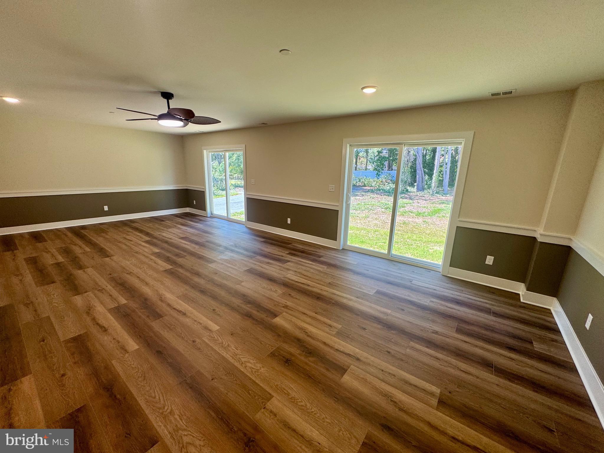 ROMANCOKE ON THE BAY - Residential