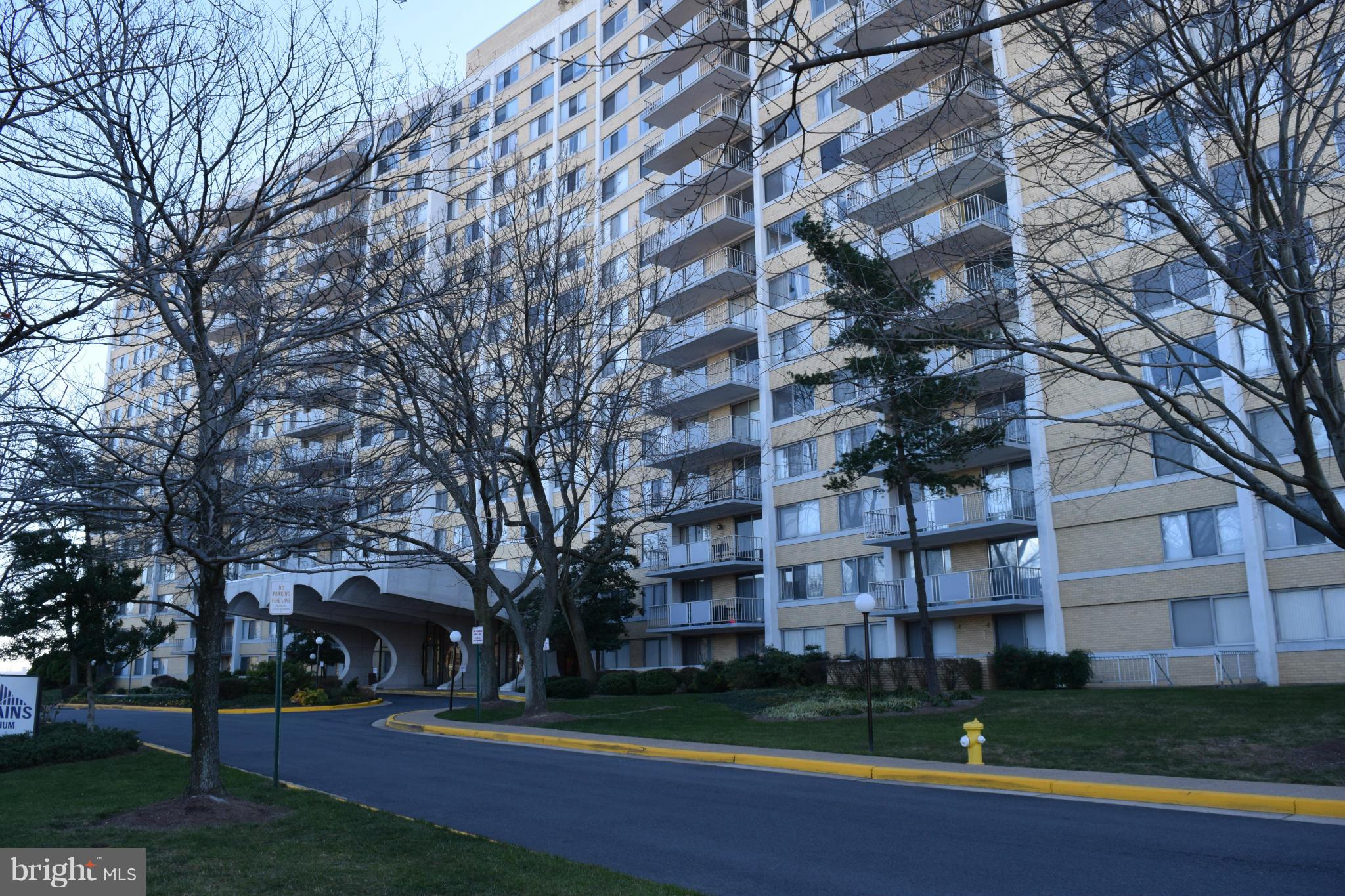 THE FOUNTAINS - Residential Lease