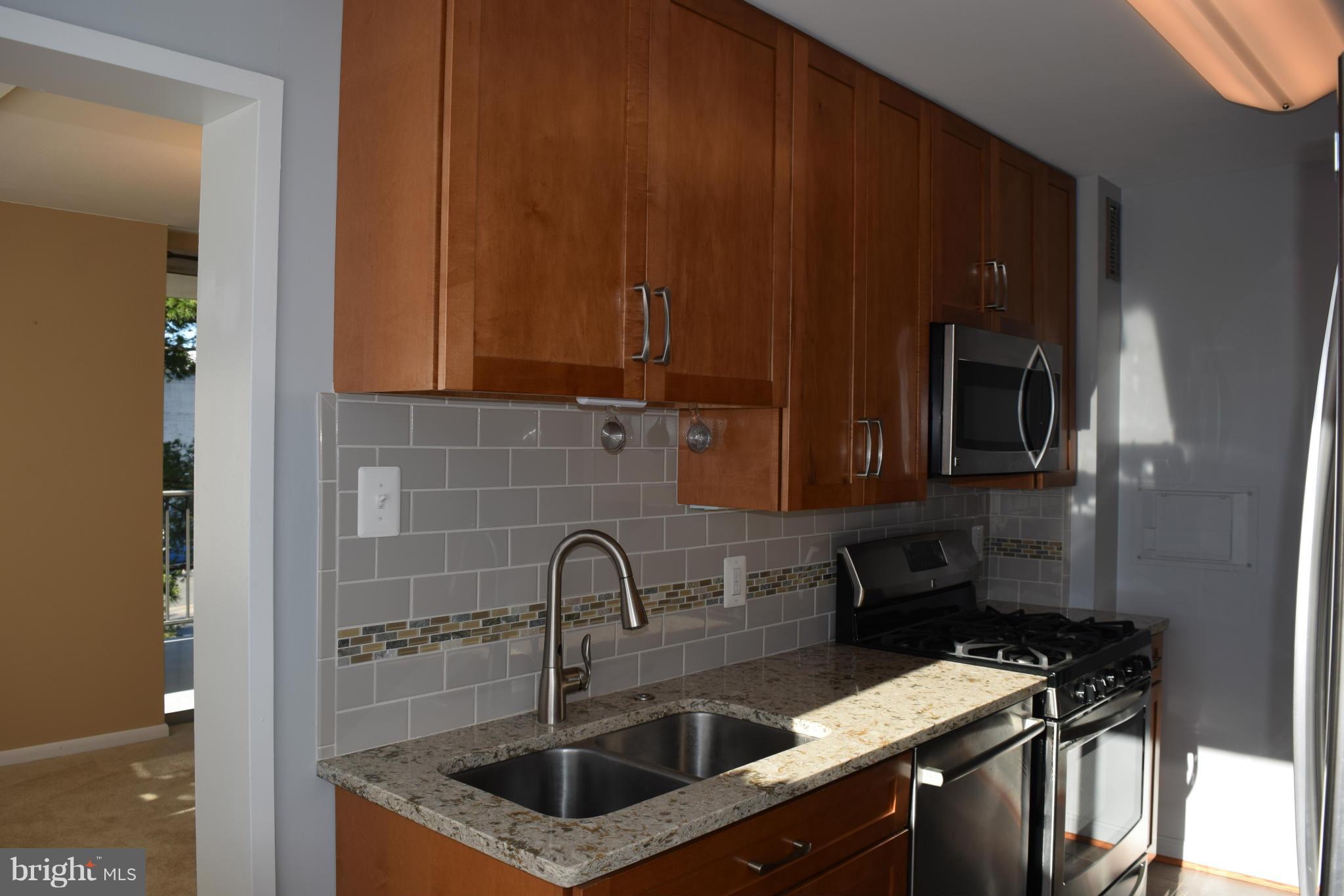 THE FOUNTAINS - Residential Lease