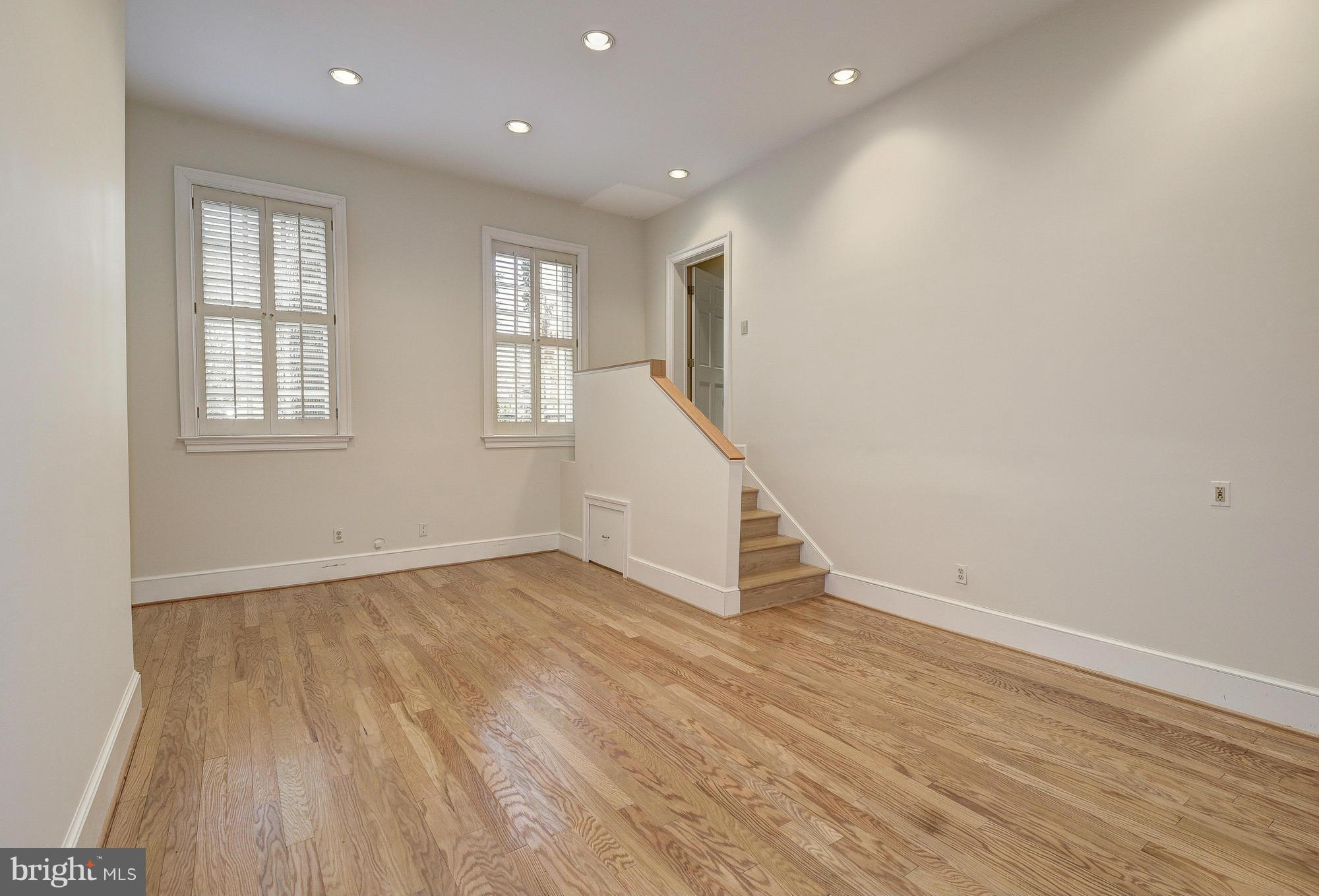 GEORGETOWN PLACE - Residential