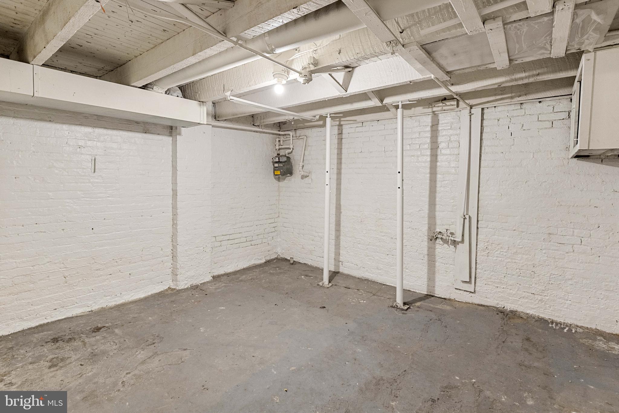 BROOKLYN - Residential