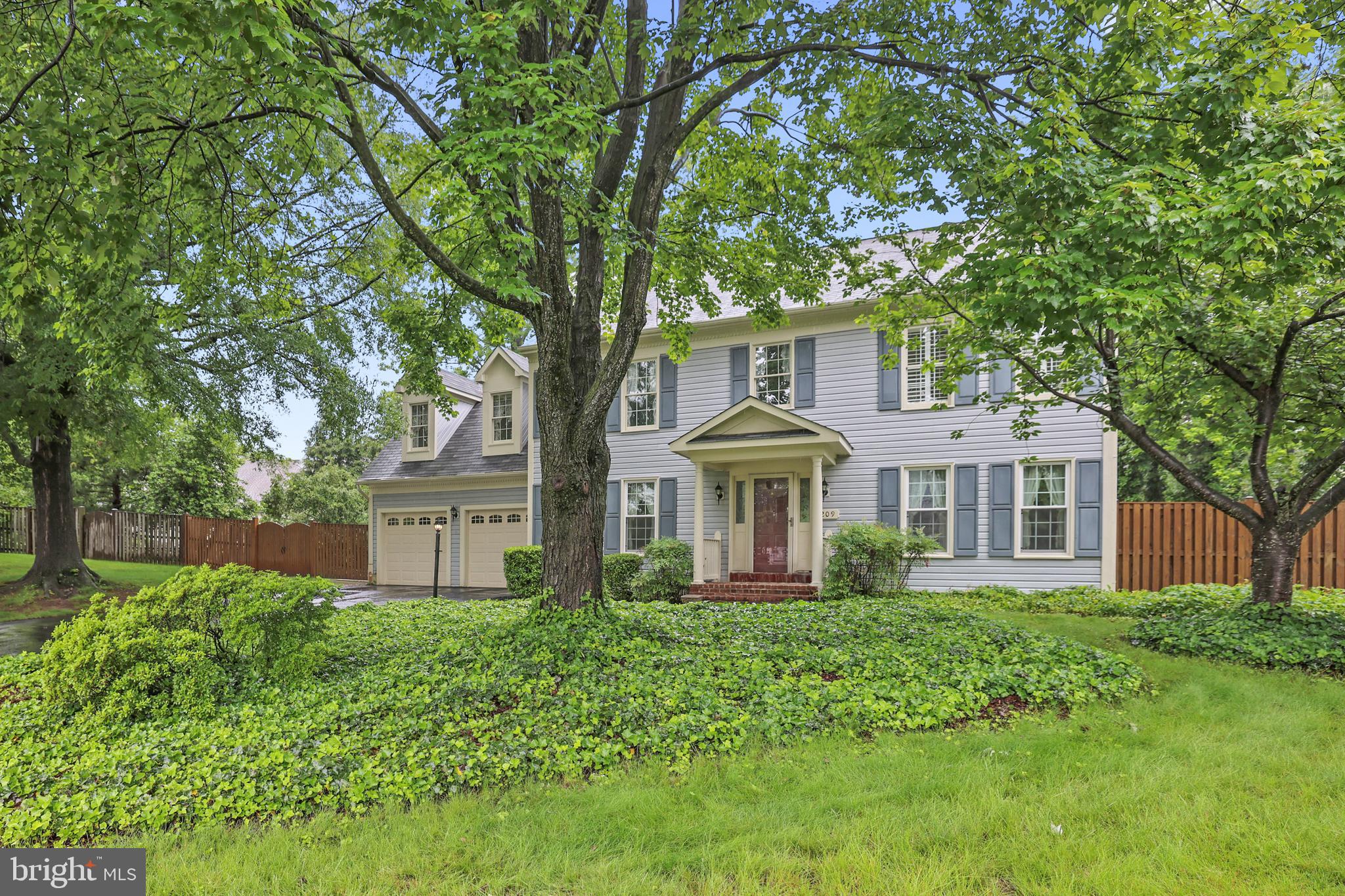 209 PRIMROSE COURT SW
