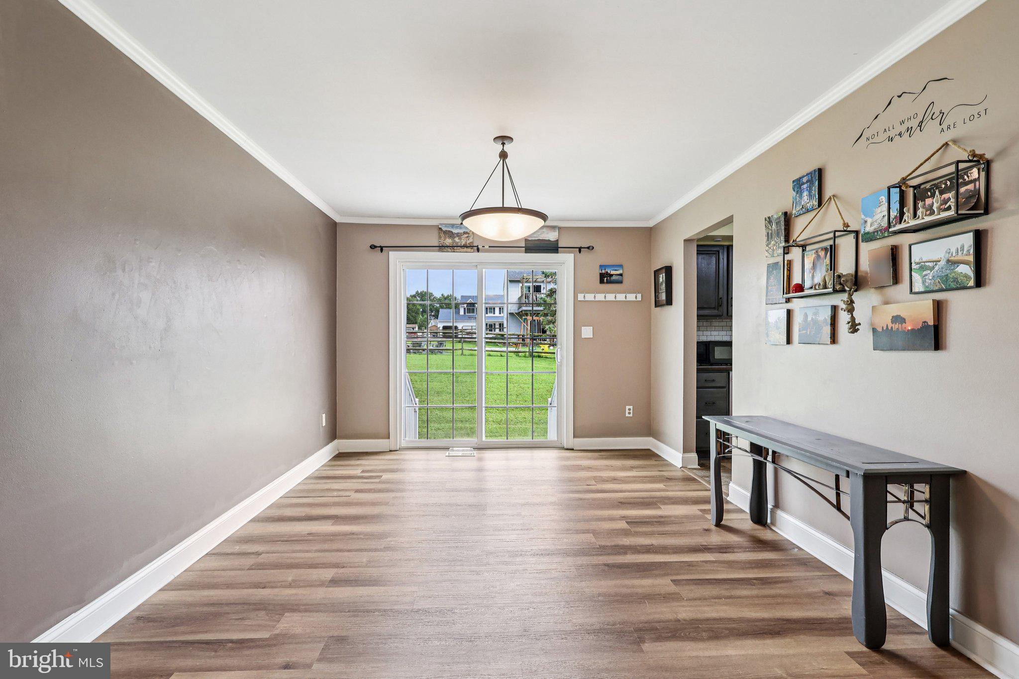 AMITY GARDENS - Residential