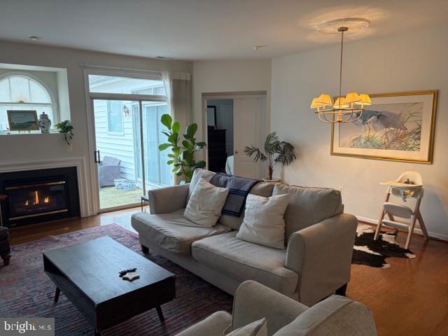 EASTON CLUB - Residential Lease