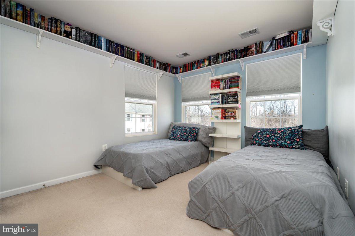 TANYARD SPRINGS - Residential