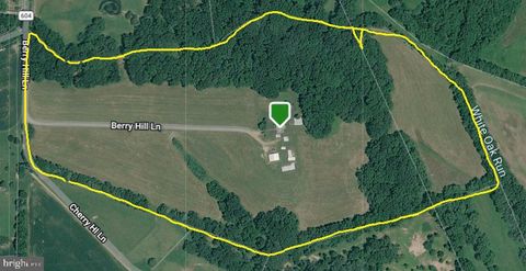 19 BERRY HILL LANE FREDERICKSBURG VA 22405