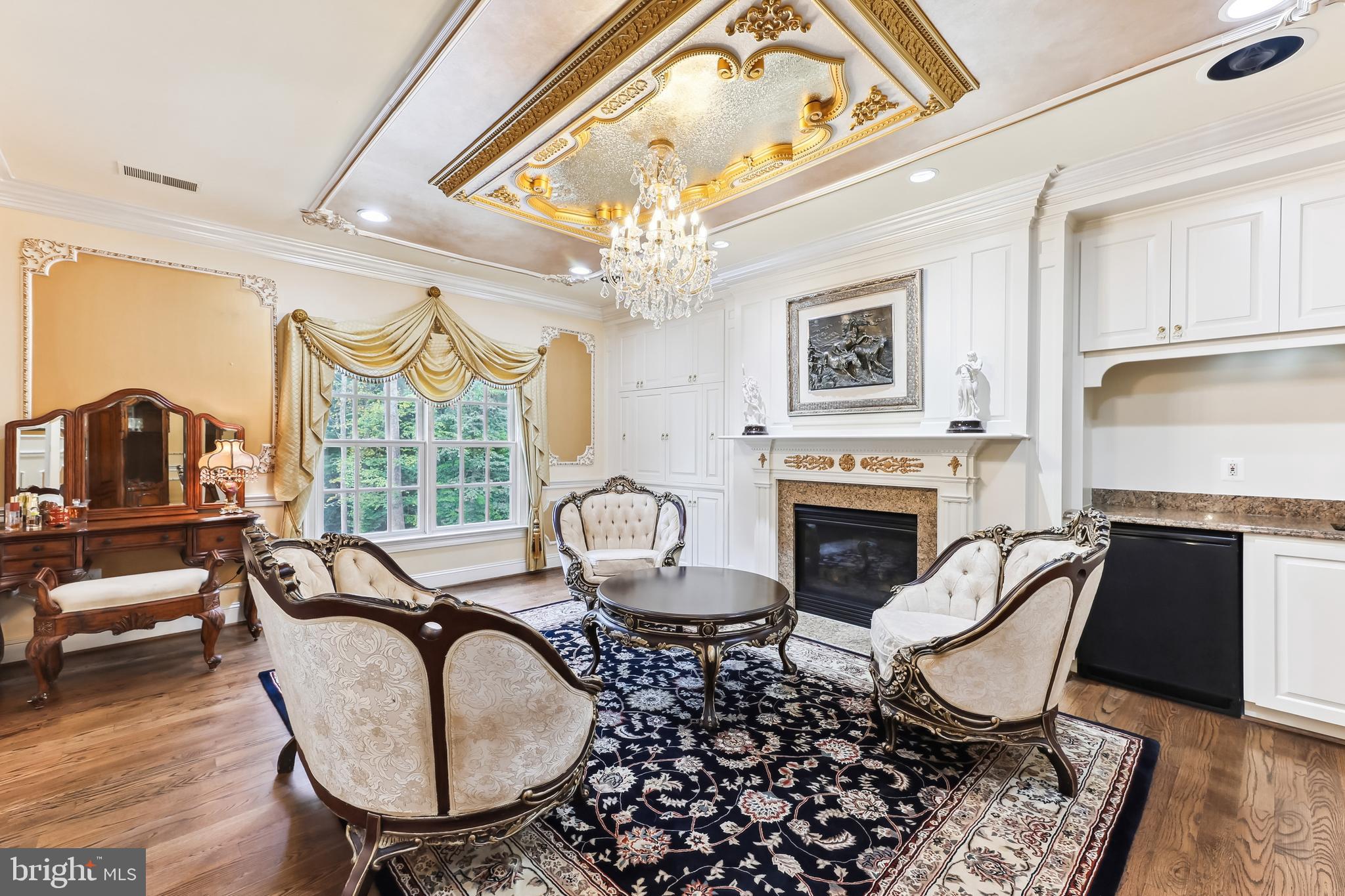 CLIFTON - Residential