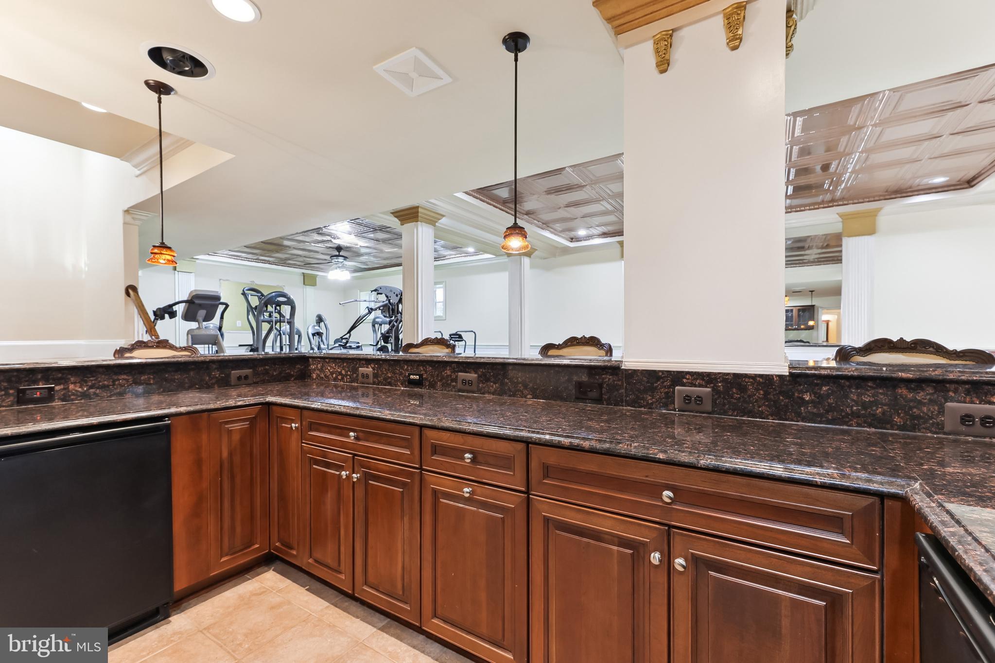 CLIFTON - Residential