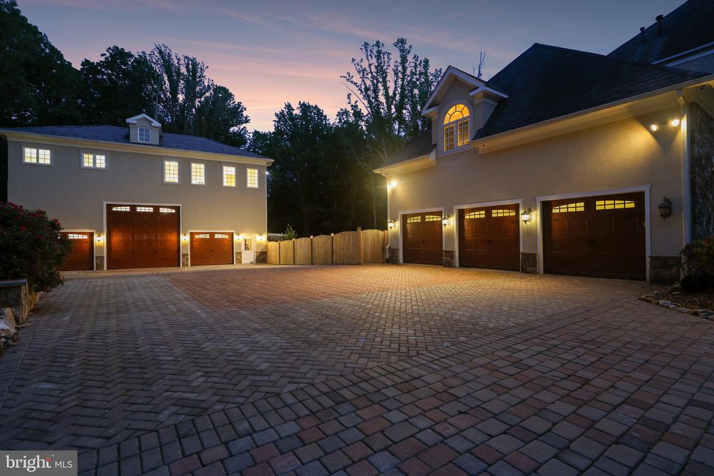Photo of 12792 Yates Ford Road, CLIFTON, VA 20124 (MLS # VAFX2297700)