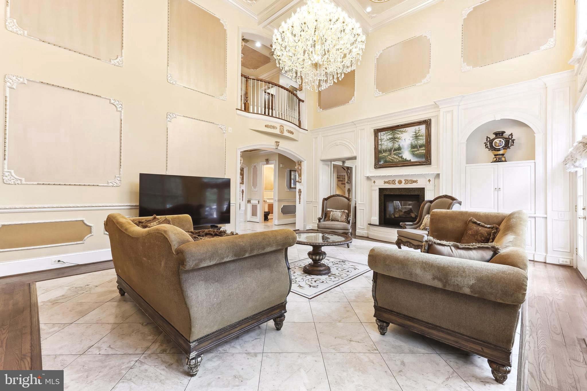 CLIFTON - Residential