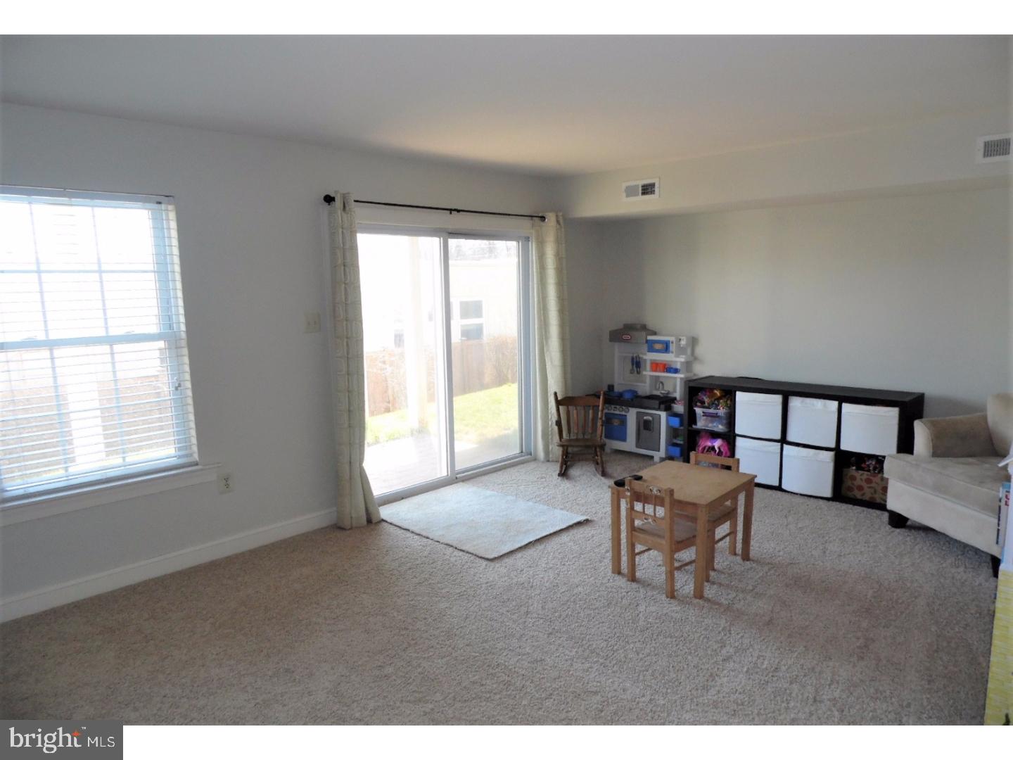 STATION SQ AT AMBLER - Residential