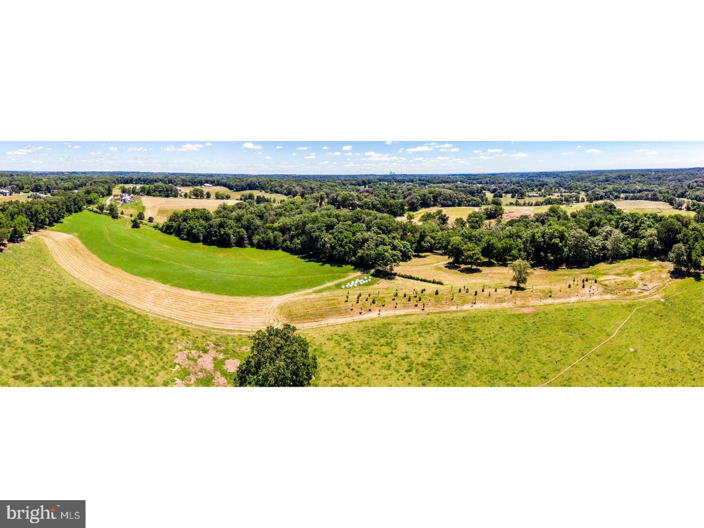 ARDROSSAN FARMS - Land