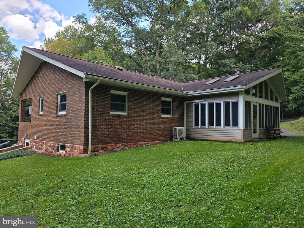 Photo of 475 Horseshoe Trail Road, DENVER, PA 17517 (MLS # PALA2077604)
