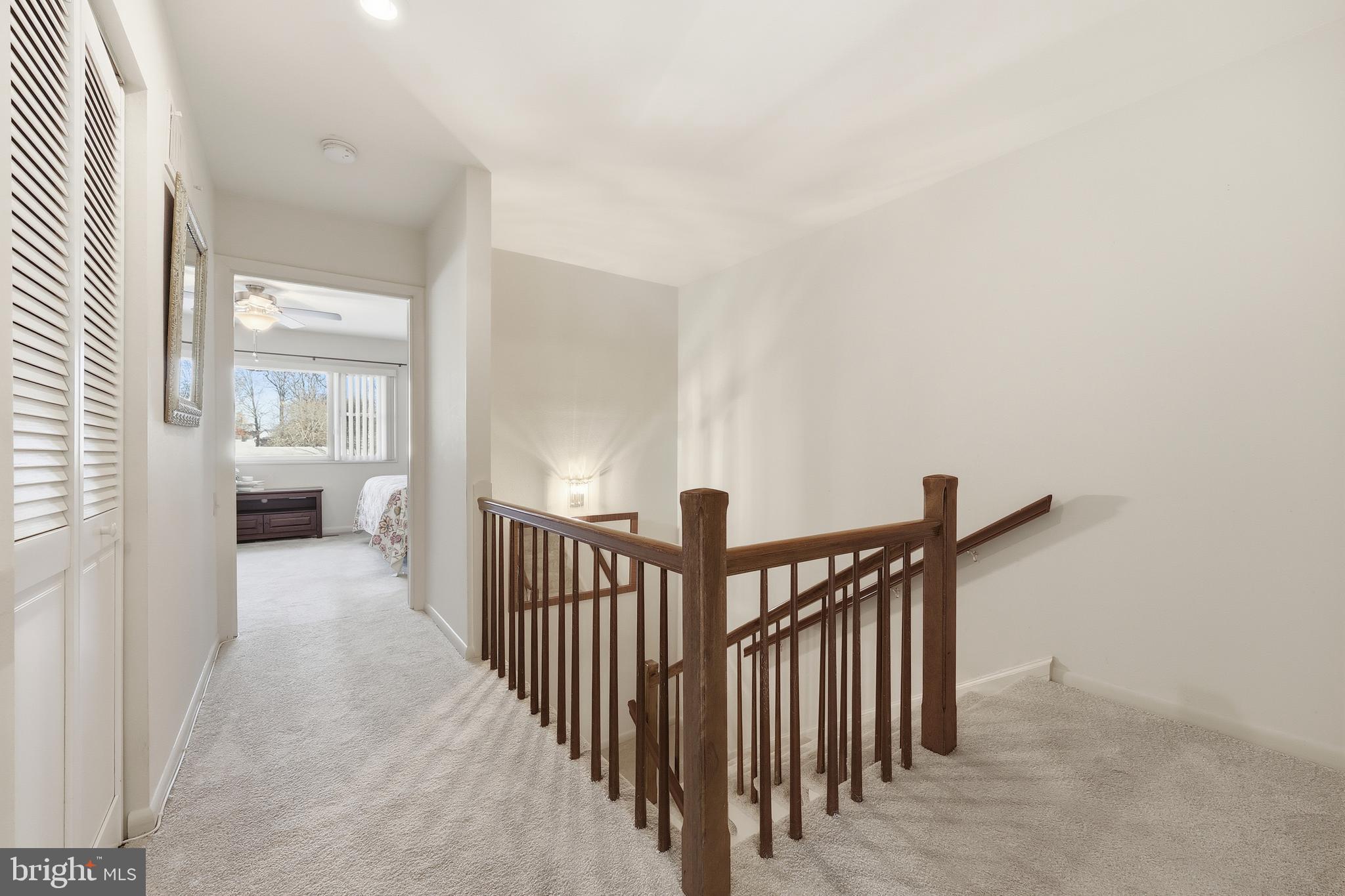 LEISURE WORLD - Residential