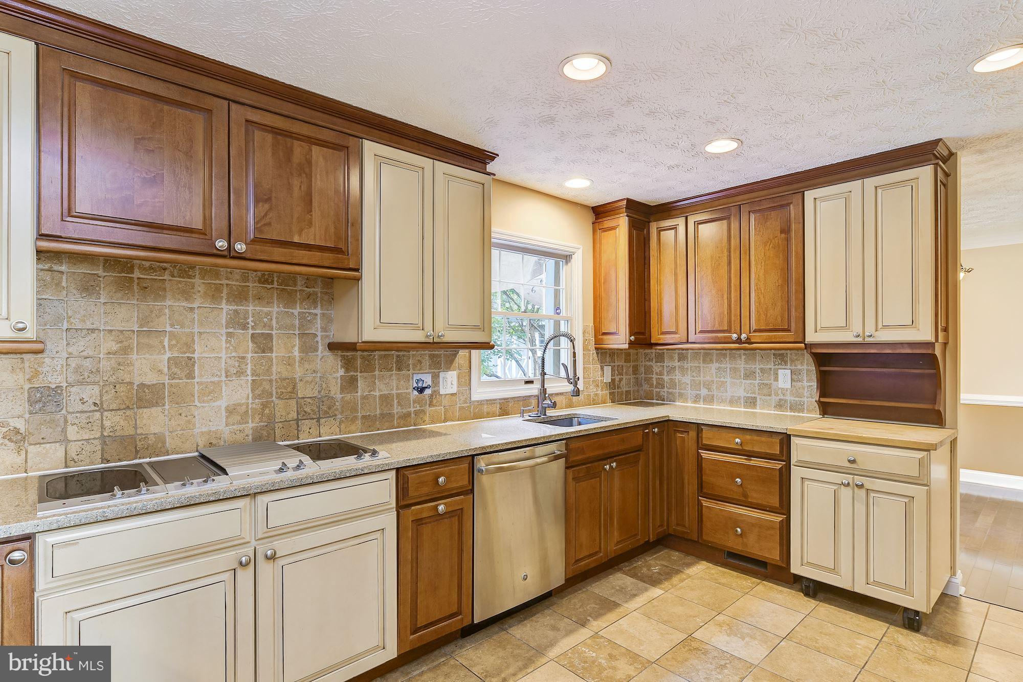 THOMPSONS PURCHASE - Residential