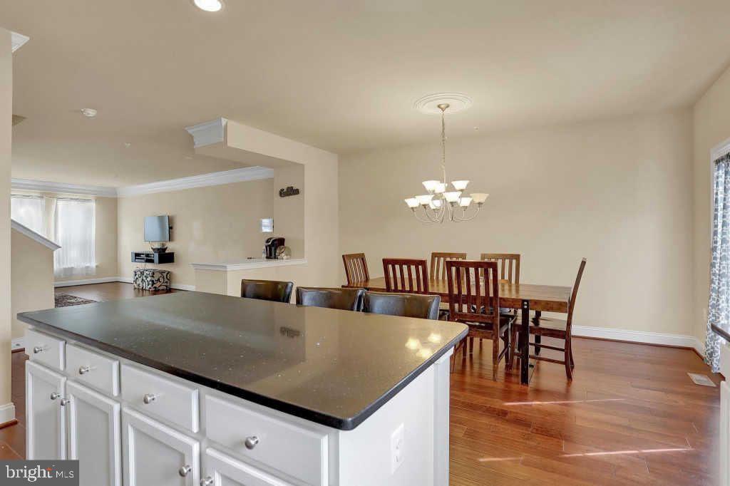 POINTE AT ARUNDEL PRESERVES - Residential