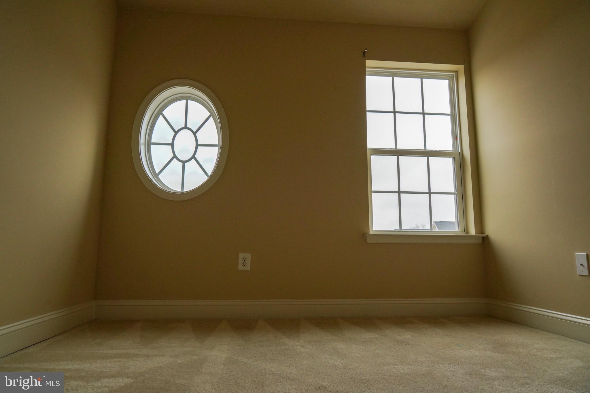 POINTE AT ARUNDEL PRESERVES - Residential