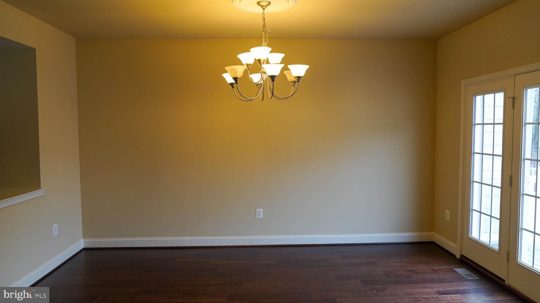 POINTE AT ARUNDEL PRESERVES - Residential