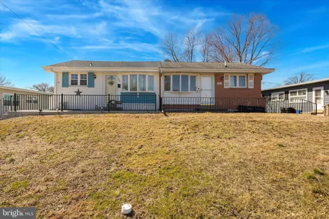 MLS: PADE2085700