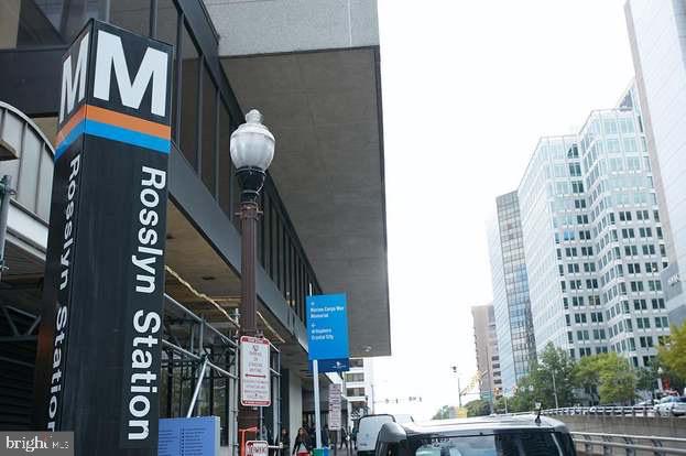 ARLINGTON - Residential