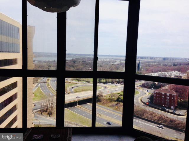 ARLINGTON - Residential