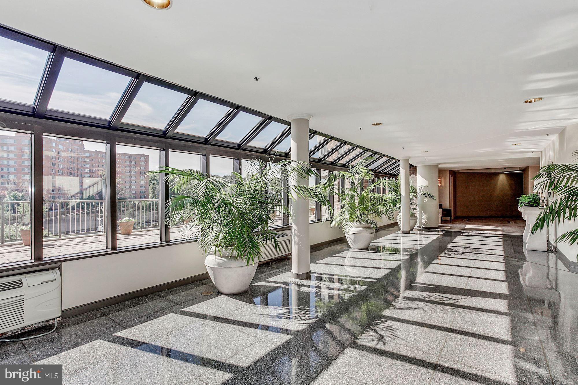 ARLINGTON - Residential