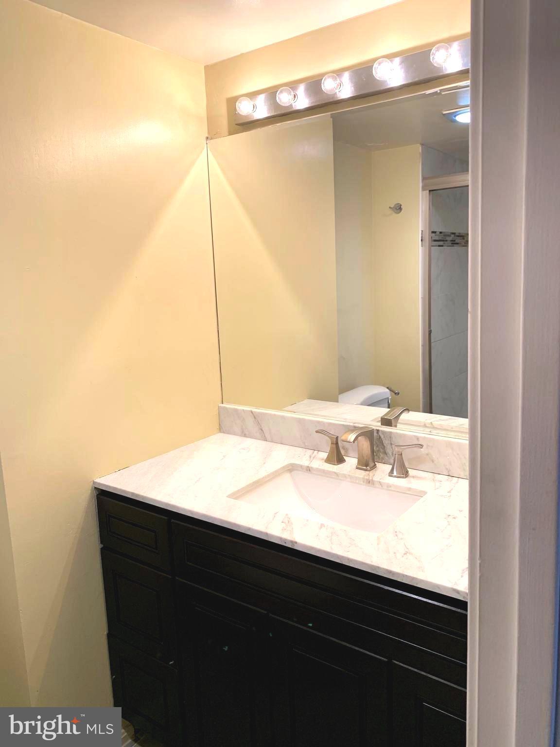 ARLINGTON - Residential