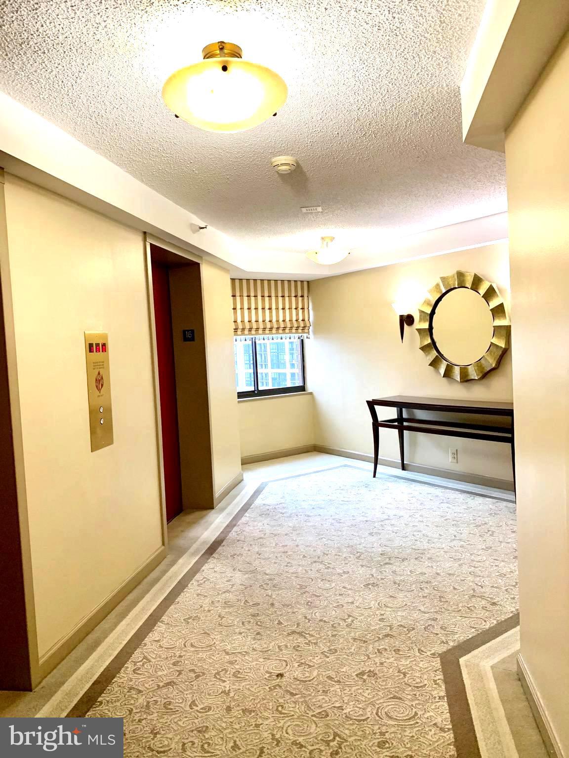 ARLINGTON - Residential