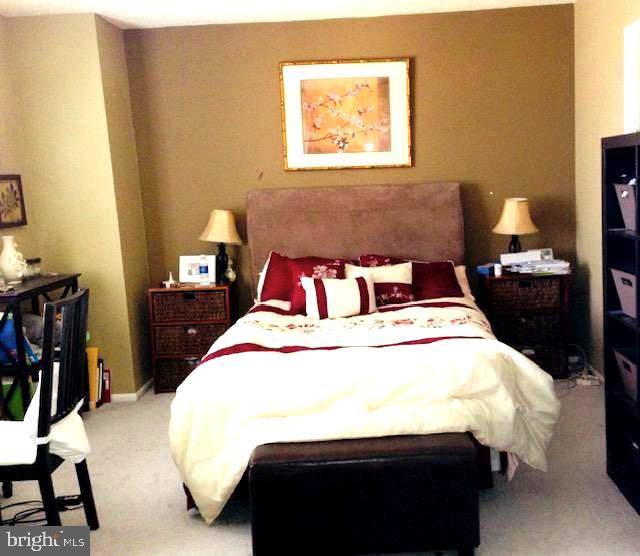 ARLINGTON - Residential