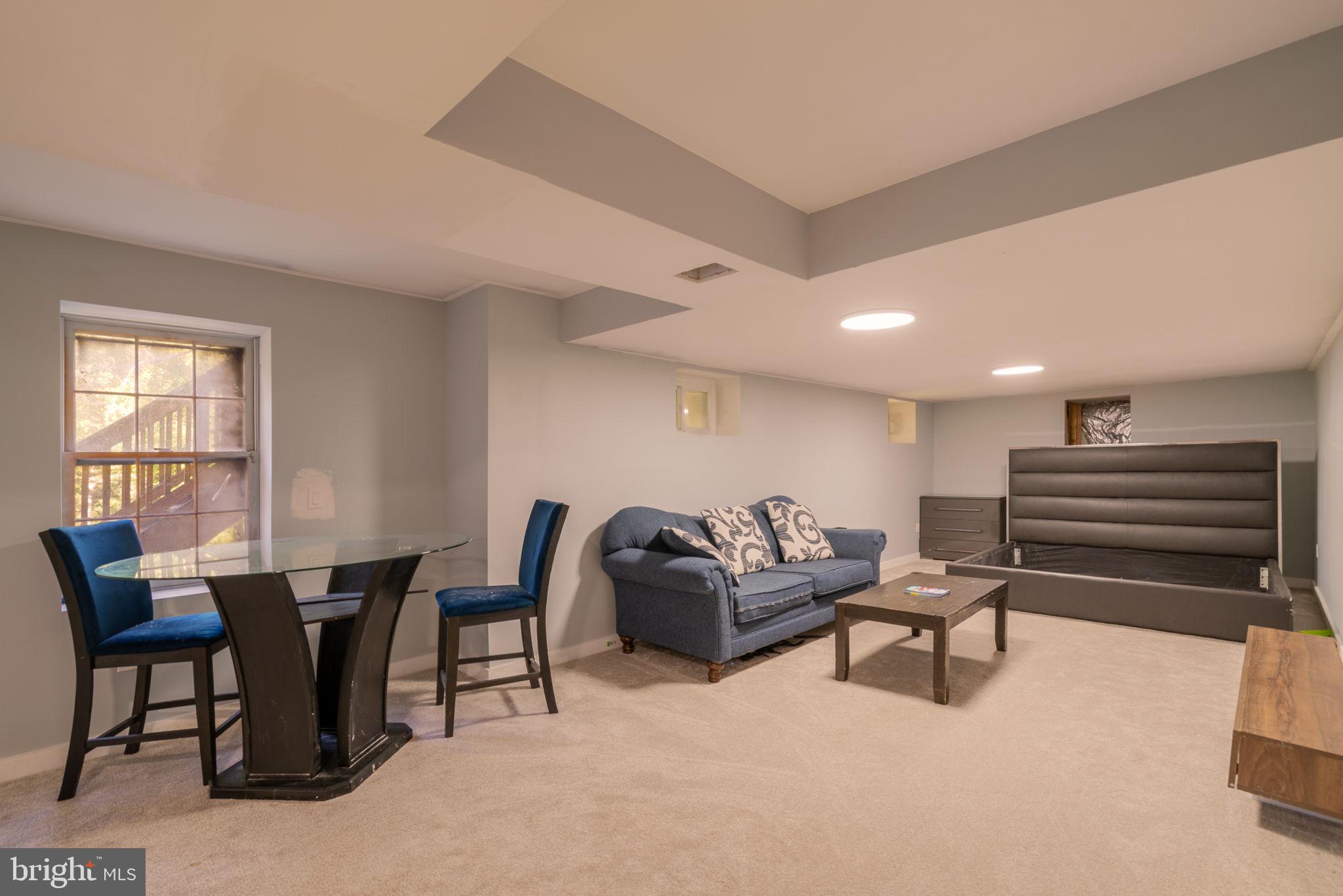 HARVEST RIDGE - Residential