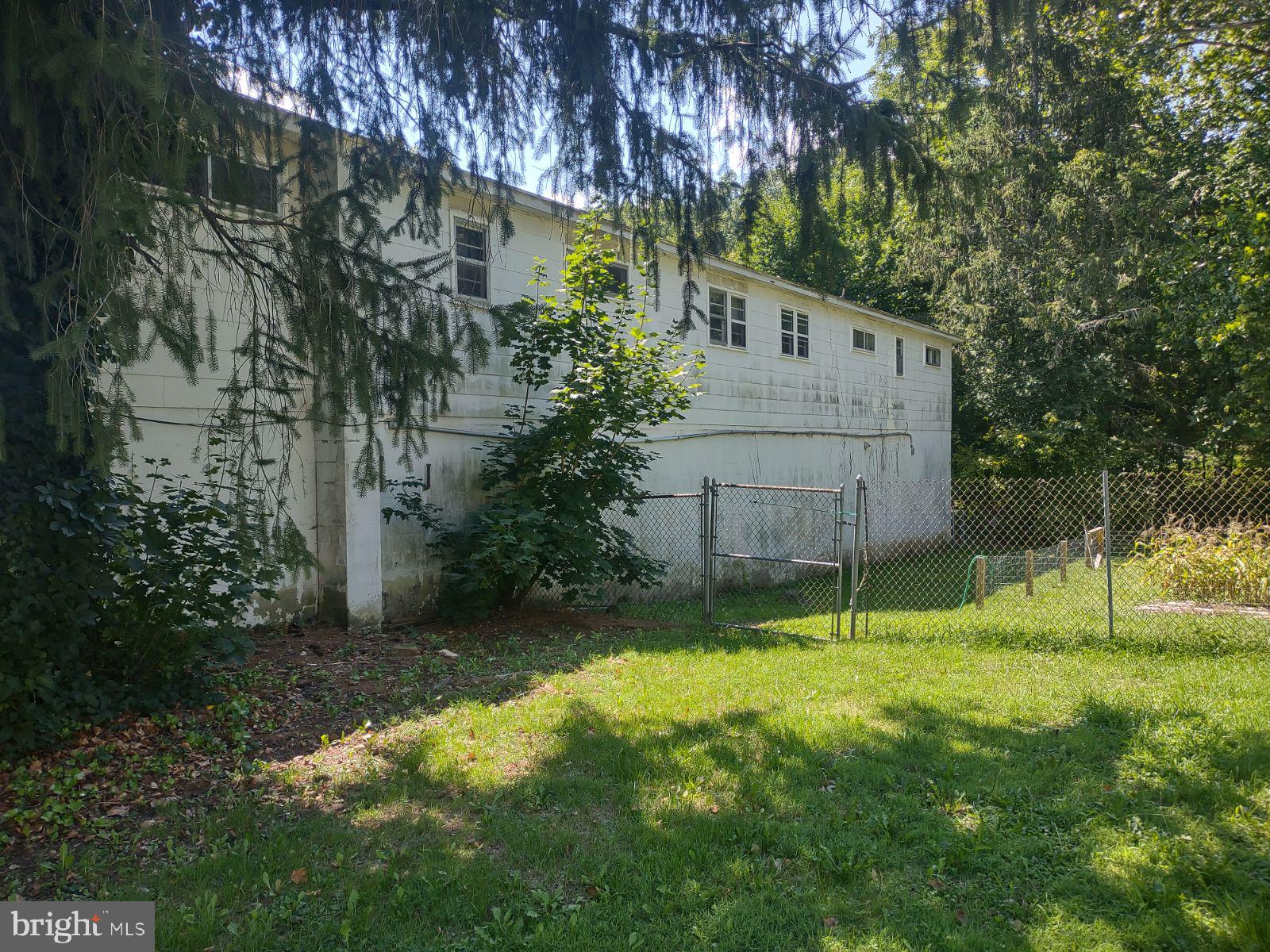 20 COUGHLAN LANE