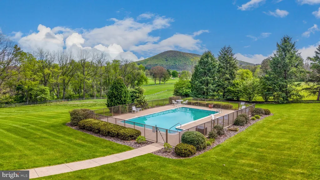 Additional image 40 of 455 Windmere Drive Unit 3B, State College, PA 16801