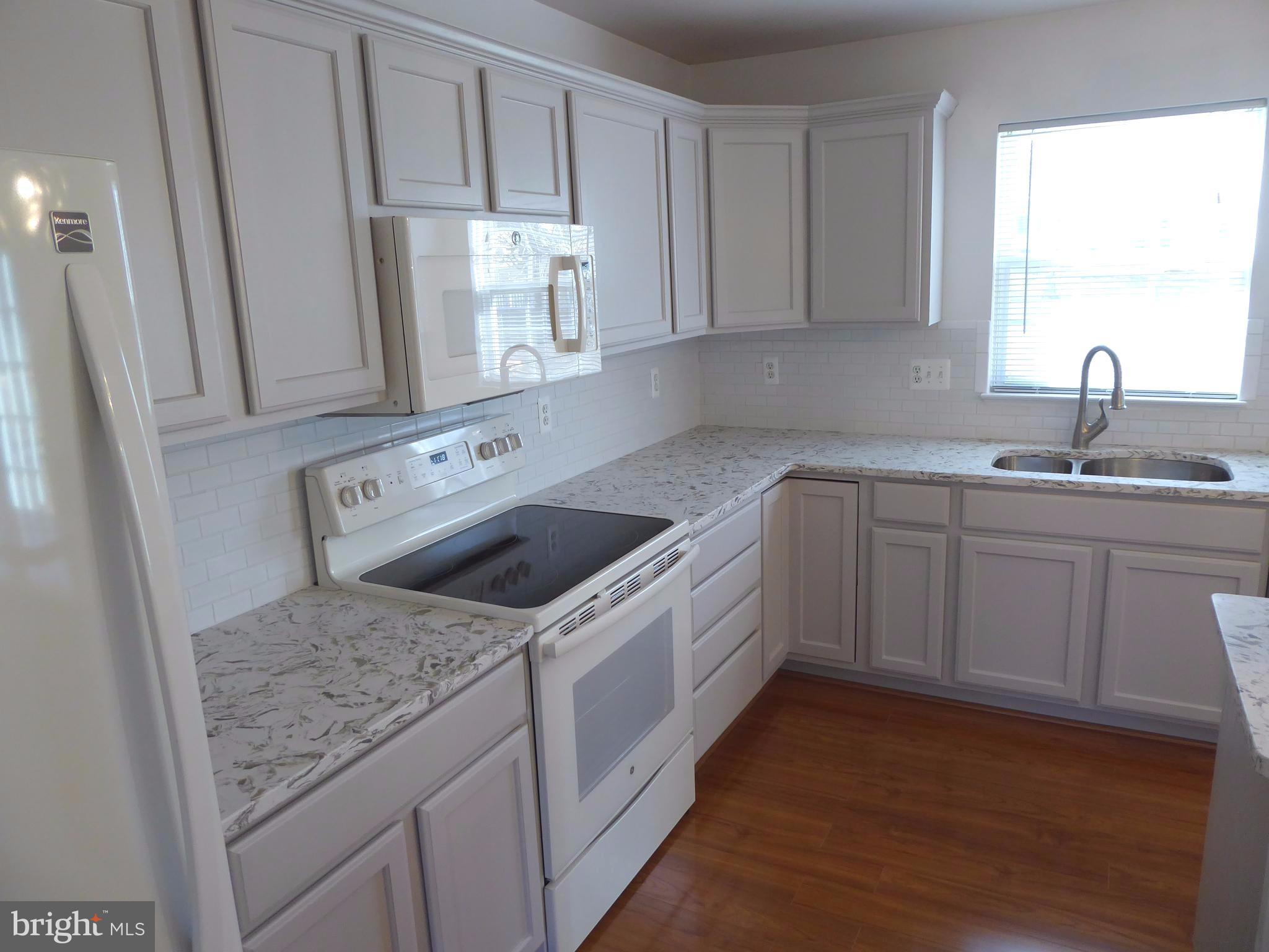 RIDGES OF WARRENTON - Residential