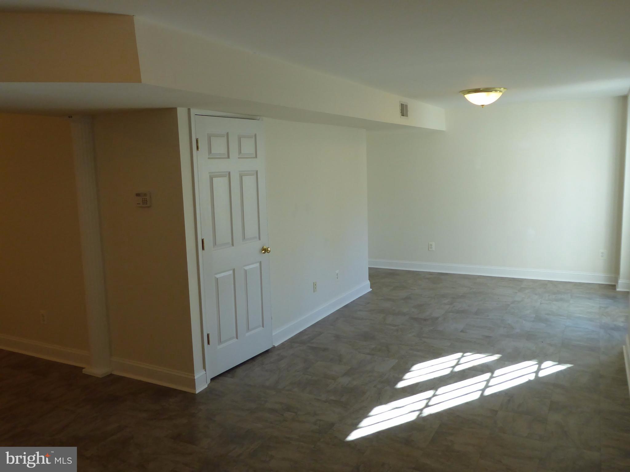 RIDGES OF WARRENTON - Residential